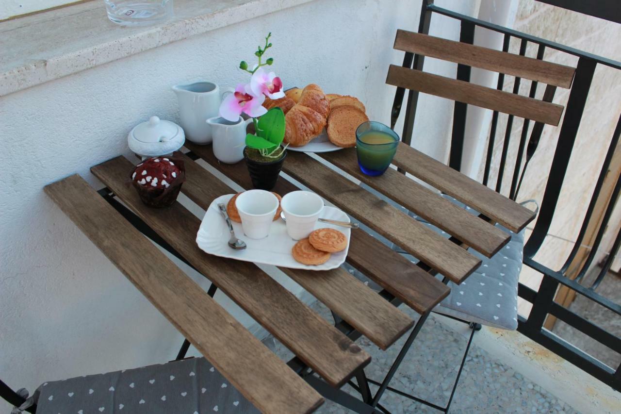 Le Dimore Di Magda Suite & Rooms Полиняно а Маре Екстериор снимка